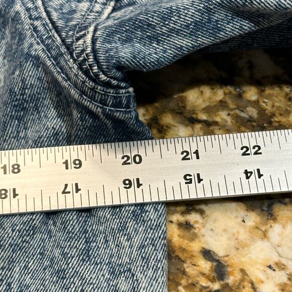 Vintage Ruffini Women’s Size Medium Acid Washed Jean Jacket Unique PocketSleeves - Picture 9 of 10